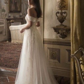 Side View of Inbal (From One Night in Florence)