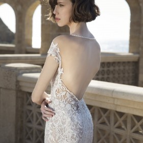 31-A back-side view of Roni (From White Romance Collection)